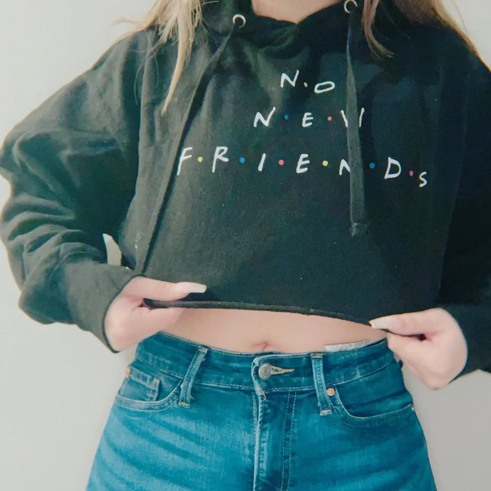 3/12 Cropped friend sweater - Picture 2 of 3